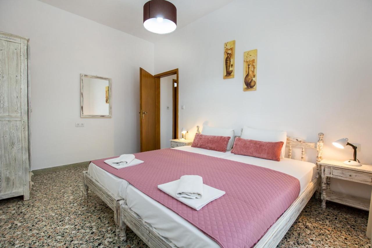 Haus Irene Hotel Potos Exterior photo